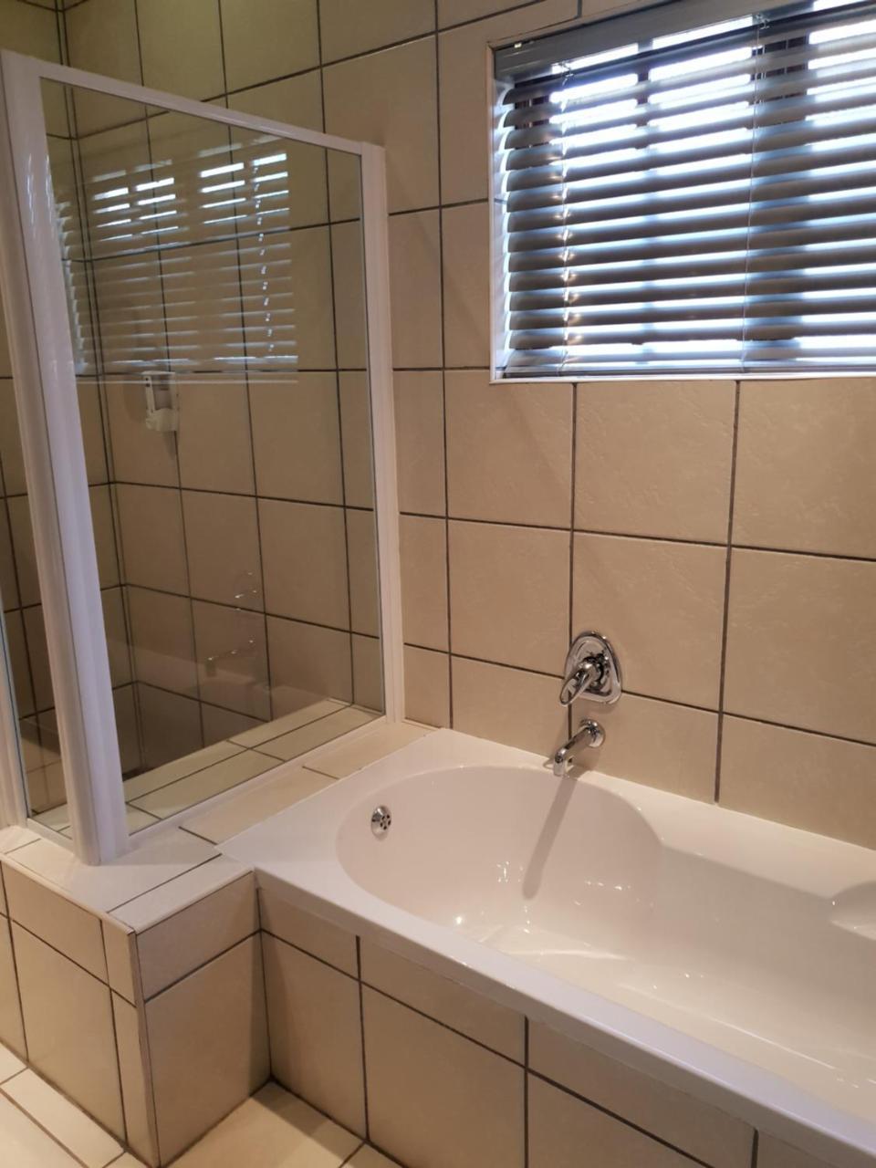 B&B On Church Oudtshoorn Εξωτερικό φωτογραφία